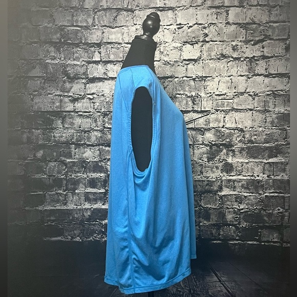 Athletic Works Shirt - Picture 2 of 5